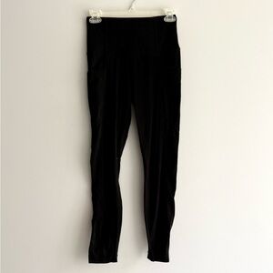 High-Waist Black Leggings with Side Pockets - Women
